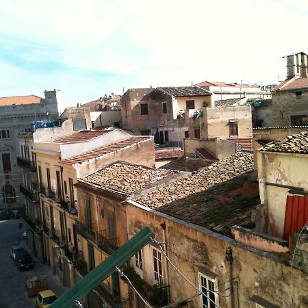 La Casa Di Zoe - Locazioni Turistiche Bed and Breakfast Palermo Buitenkant foto