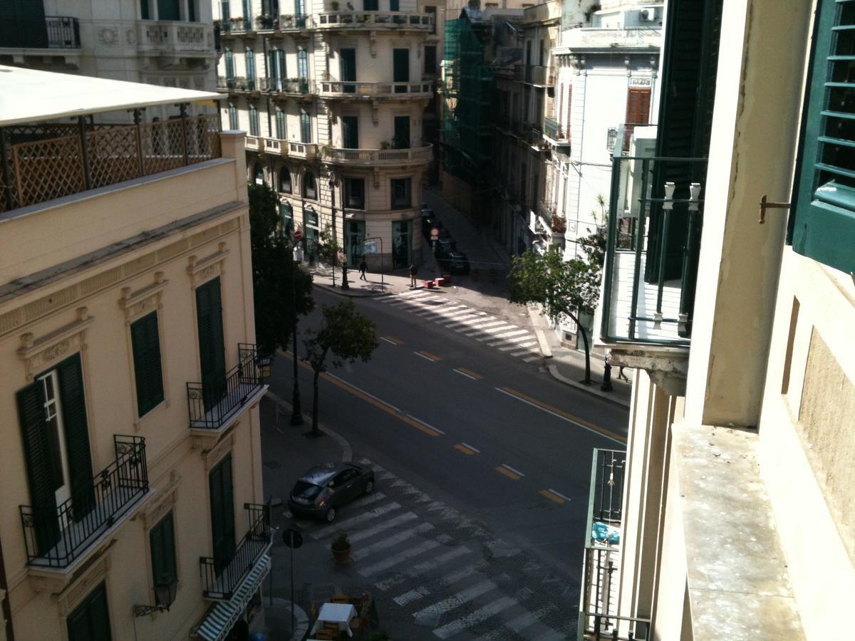 La Casa Di Zoe - Locazioni Turistiche Bed and Breakfast Palermo Buitenkant foto
